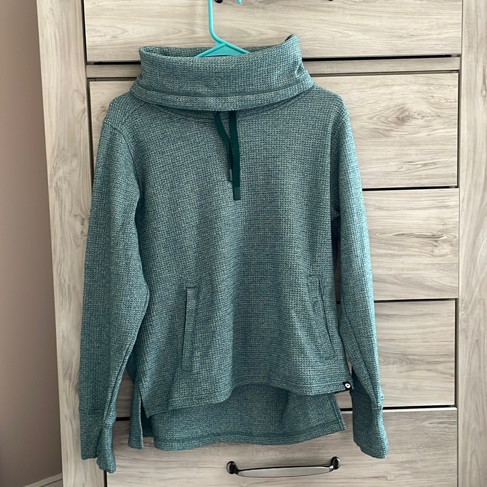 Marmot green long sleeve pullover